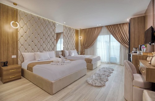 Giza Hotel | Golden Palm Hotel
