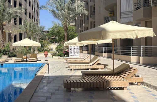 Al Mamsha El Seyahi Apartment | Central✔Sunny✔Modern✔SeaView✔Free WiFi✔