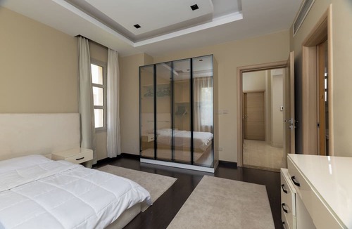 Sheikh Zayed City Villa | Villa With Private Pool In Beverly Hills