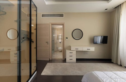 Sheikh Zayed City Villa | Villa With Private Pool In Beverly Hills