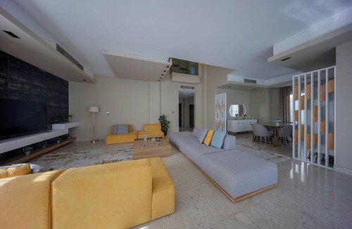 Sheikh Zayed City Villa | Villa With Private Pool In Beverly Hills