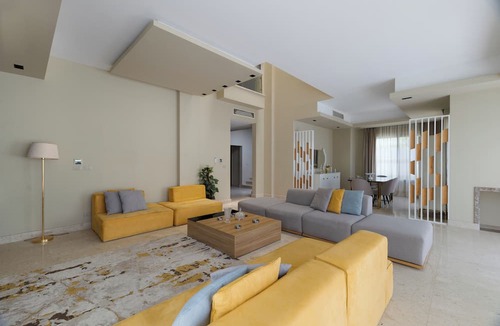 Sheikh Zayed City Villa | Villa With Private Pool In Beverly Hills