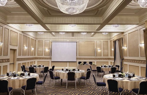 Al-'Atarin Hotel | Steigenberger Cecil Hotel