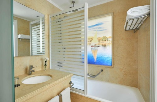 Luxor Hotel | Steigenberger Resort Achti