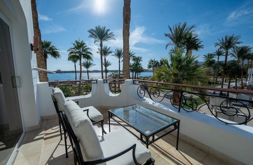 Ras Umm Sid Hotel | JAZ Elite Palace – Adults Friendly 16 Years Plus