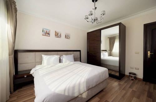 Al Duqqi Apartment | VESTA - Luxury APT - 3BR - Mohandessin (II)