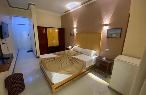 Luxor Hotel | Shady hotel, Luxor downtown