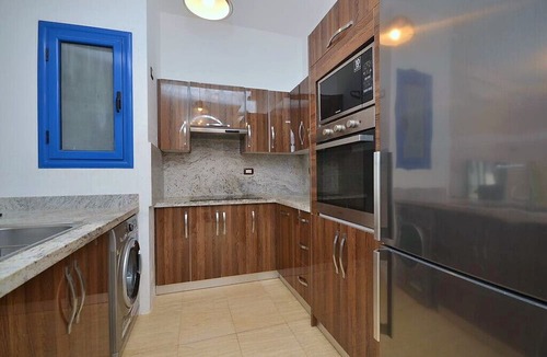 Sahl Hasheeh Apartment | Luxury 4-Bedroom Villa for Rent in Amaros.