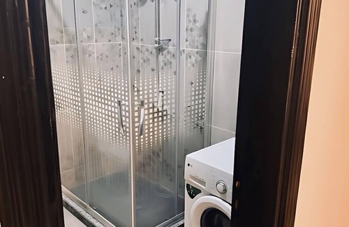 Sheikh Zayed City Apartment | Luxury Stay in Sheikh Zayed