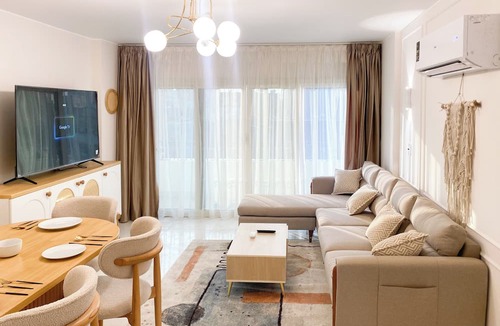 As-Sayidah Zaynab Apartment | 3BRs Bohimian Citycenter Apartmemt