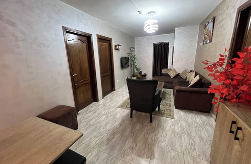 As-Sayidah Zaynab Apartment | Luxury Downtown Apartment with Stunning View – 3 Bedrooms, Sleeps 8, 2 Bathroom