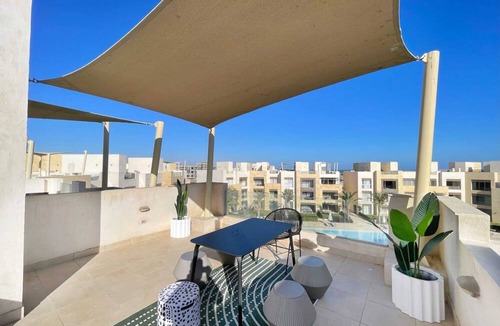 El Gouna Apartment | Xuru Stays I Modish & Magnific 2bdr @ Mangroovy Pool & Beach Access