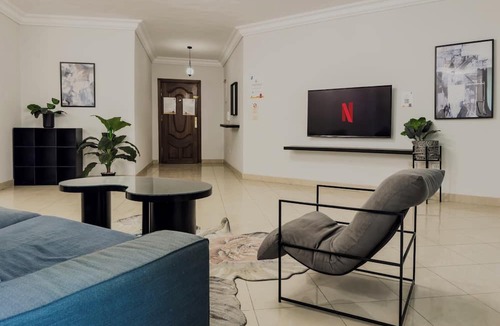 Heliopolis Apartment | Xuru Stays I Heliopolis Rock