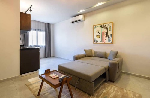Cairo Apartment | One-bedroom apartment | 15 mins from airport | 1free breakfast | premium service |responsive host