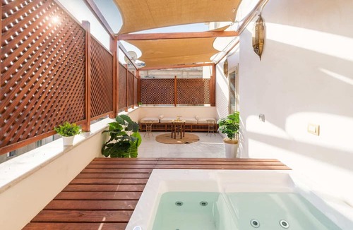Qasr an-Nil Apartment | Xuru Stays I Downtown Studios