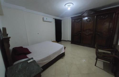 Al-Muntazah Apartment | Catalan sea view Aparthotel