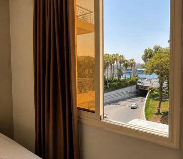 Qasr an-Nil Hotel | Grand City Hotel Nile View Cairo