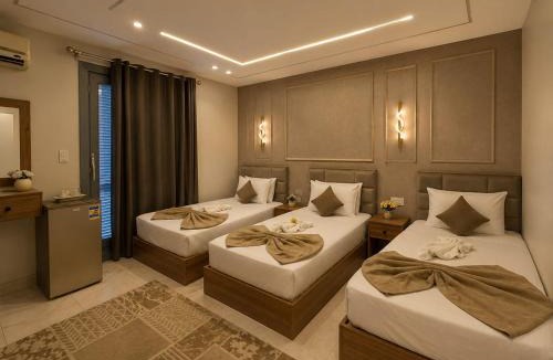 Qasr an-Nil Hotel | Grand City Hotel Nile View Cairo