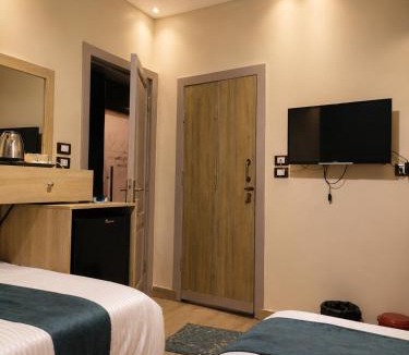 Al Haram Hotel | Red pyramids view hotels