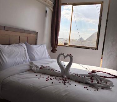 Qasr an-Nil Hotel | Continental Pyramids View Hotel