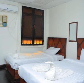 Qasr an-Nil Hotel | Kings Palace Castle Downtown Cairo