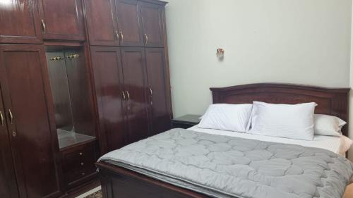 Ad-Dab'ah Apartment | Elegant Stay Pool & Sea View at June Ras El Hekma