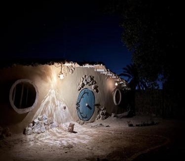 Siwa House | Hobbit-Hole in Siwa