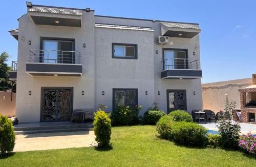Al-'Amriyah Villa | King mariout villa LA FIESTA
