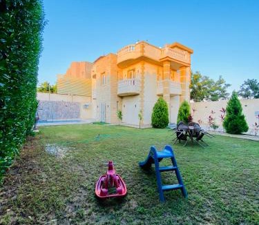Al-'Amriyah Villa | بكر مفتاح