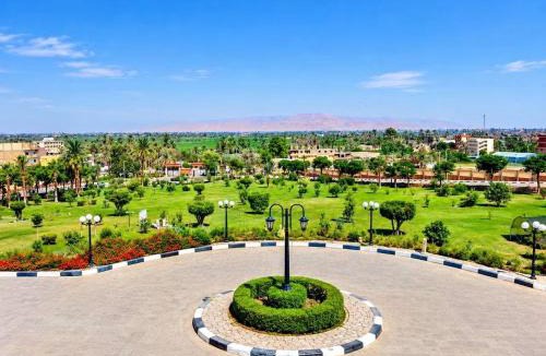 Luxor Hotel | Luxor International Hostel