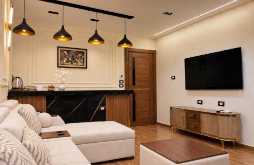 Pyramids Gardens Hotel | White Pyramids inn