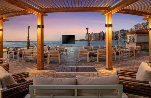 Alexandria Hotel | Hilton Alexandria Corniche Hotel