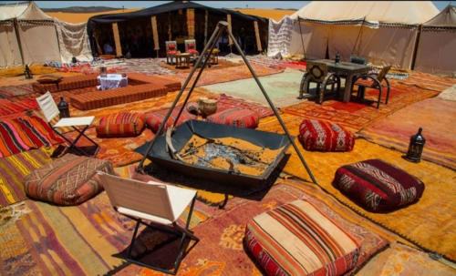 Bawati Other | White desert overnight