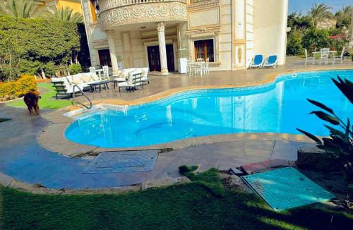 Sheikh Zayed City Resort | Villa Al-Wazeer-Beverly Hills - فيلا الوزير - بمسبح خاص