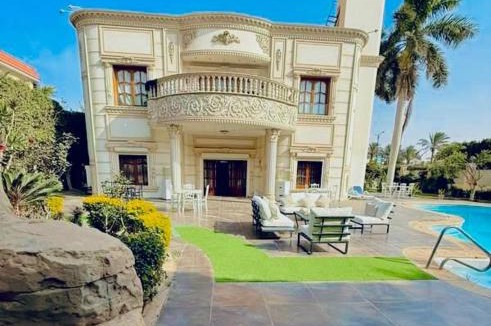 Sheikh Zayed City Resort | Villa Al-Wazeer-Beverly Hills - فيلا الوزير - بمسبح خاص