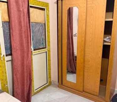 Heliopolis House | Jaml gust house