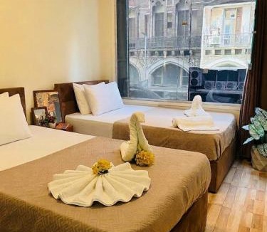 Qasr an-Nil Hotel | RÈVO Hotel-Downtown Cairo Stay