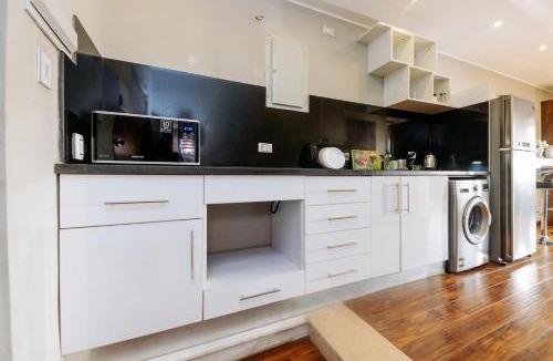 Zamalek Apartment | Zamalek Om Kolthoom Apartments By BlueKeys
