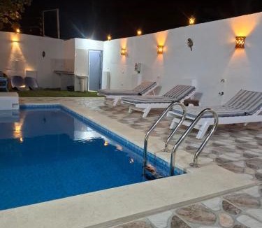 Luxor Hotel | Luxor paradise villa