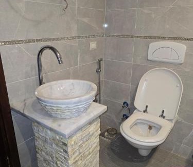 Bab Sharqi Apartment | Sunset sea view apartment for families only