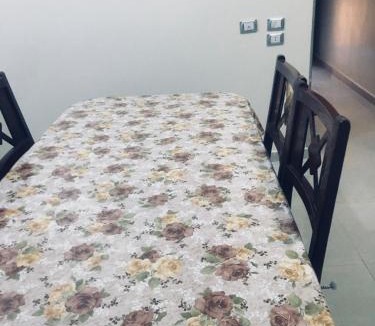 Abu Simbel Apartment | Blue rose