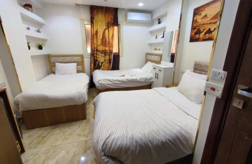 Kafrat al Jabal Apartment | Paradise Pyramids View INN