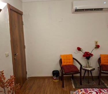 An-Nuzhah Apartment | Unique apartment close to Cairo Airport with free shuttle from the apartment to airport شقة فاخرة مع توصيل مجاني الى المطار 豪华公寓 可俯瞰开罗国际机场 并提供从公寓到机场的免费班车服务