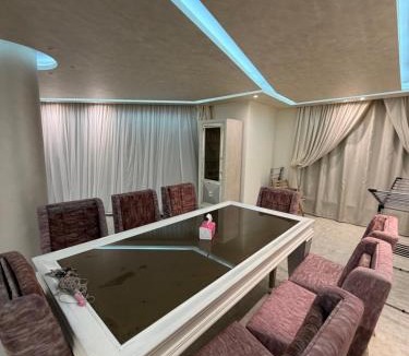Ash-Sharq Apartment | برج زيزينيا