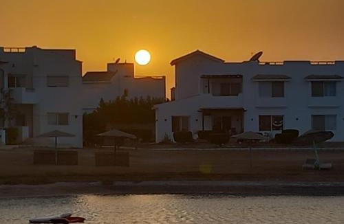 El Gouna Apartment | The White Haven - Lagoon & Sea View