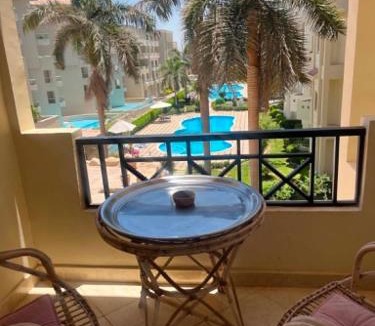 Sahl Hasheeh Apartment | Sahl Hasheesh arabian stile pools view apartment with private beach