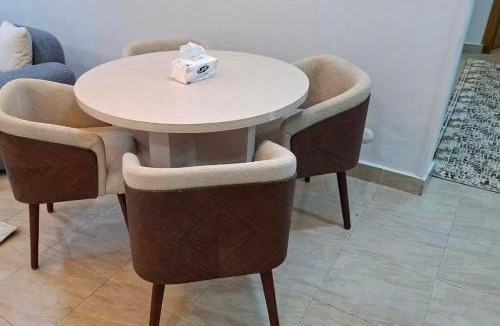 Al Duqqi Apartment | استديو لقطة للايجار المفروش بالدقي