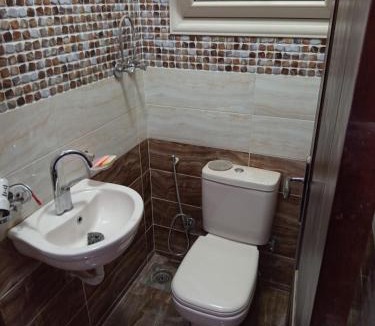 Pyramids Gardens House | Amazing location incalssic room pyramids giza besaid big mussm world