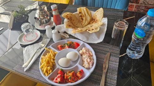 Al Ahyaa Hotel | Juliana Beach Resor Chalets