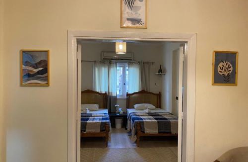 Qasr an-Nil Apartment | Cozy stay in downtown!